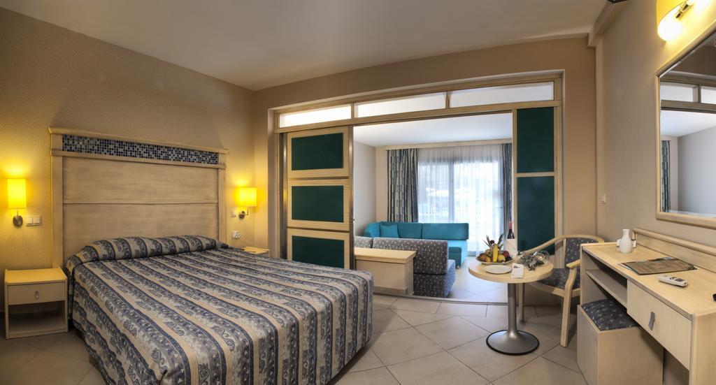 Ephesia Holiday Beach Club Κουσάντασι Εξωτερικό φωτογραφία
